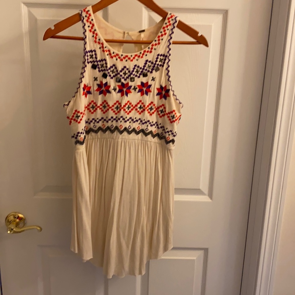 Free People XS Embroidered Flowy Tank